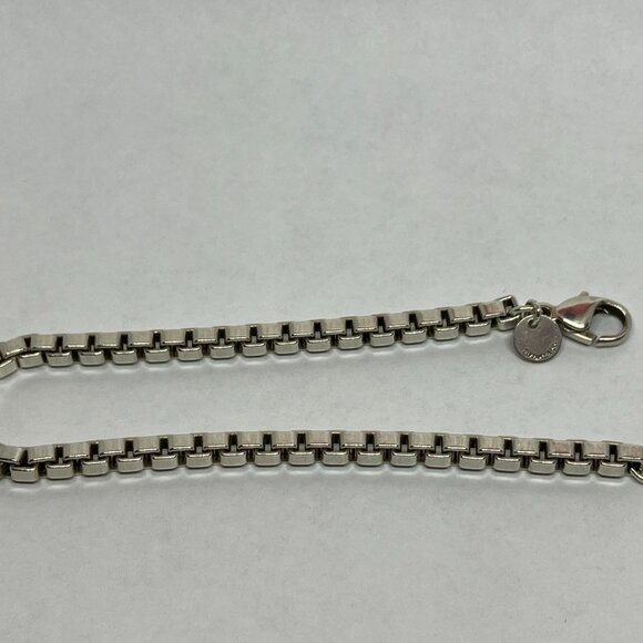 Tiffany & Co. Venetian Link Bracelet Size 7 1/4" - Picture 6 of 7